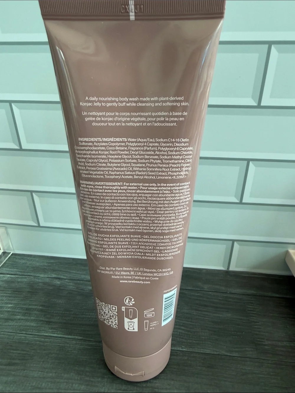 Rare Beauty Body Wash in Dusty Mauve